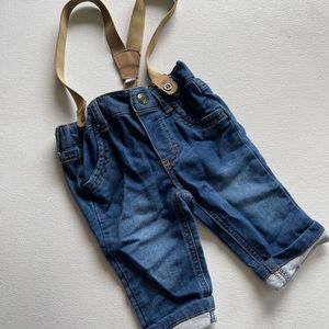 Jeans w/ suspenders